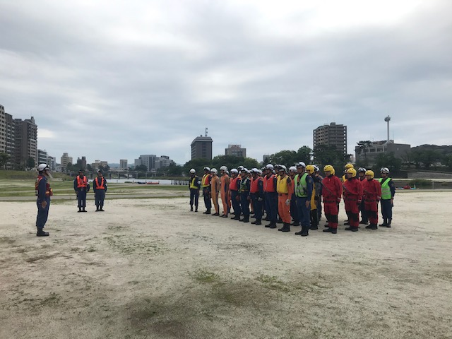 消防職員水難救助訓練
