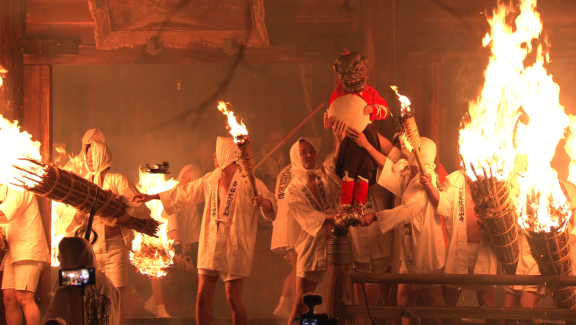 天下の奇祭「瀧山寺鬼祭り」